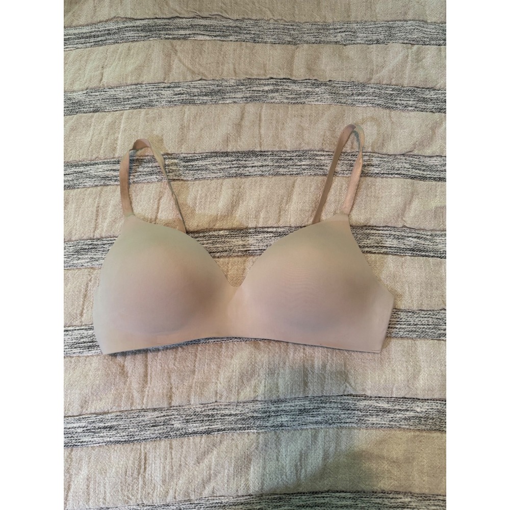 Victoria's Secret Nude Wireless T-Shirt Bra